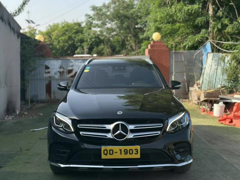 青岛17年奔驰GLC1