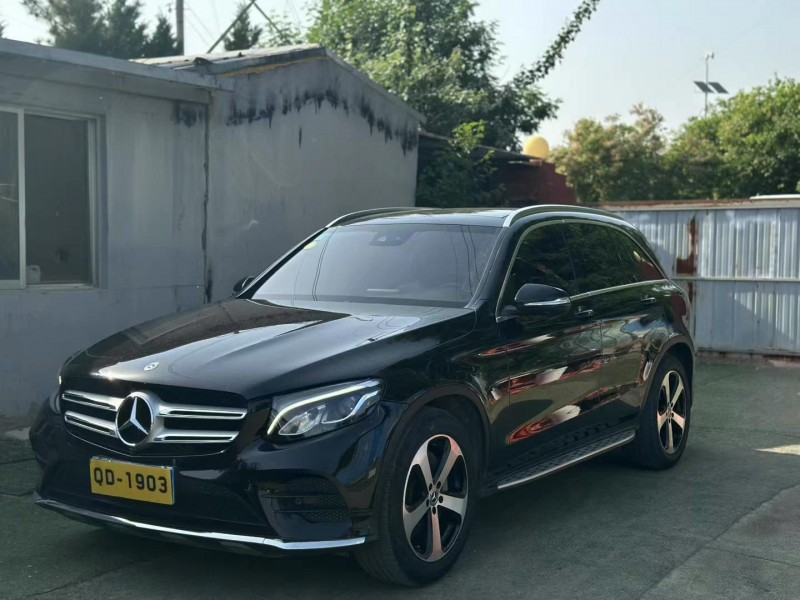 青岛17年奔驰GLC2