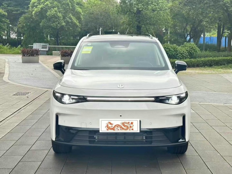 佛山25年零跑汽車C161