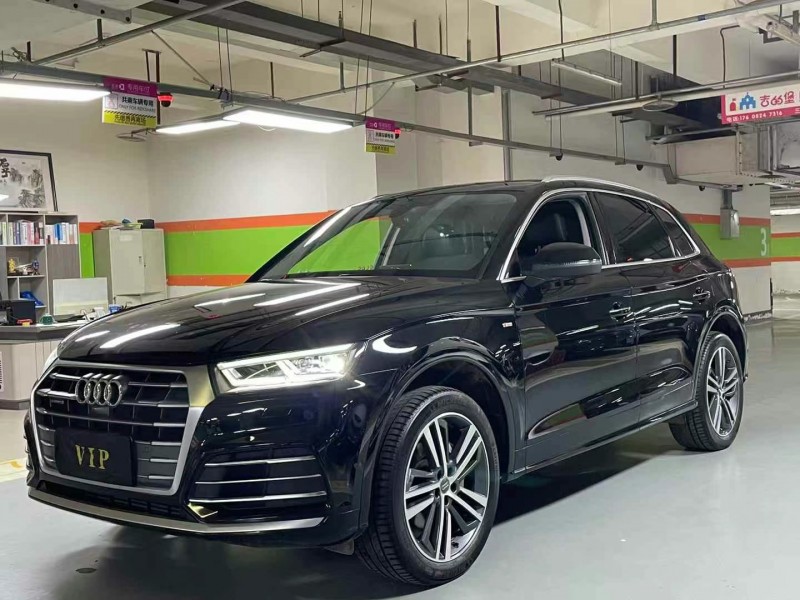 成都21年奥迪Q52