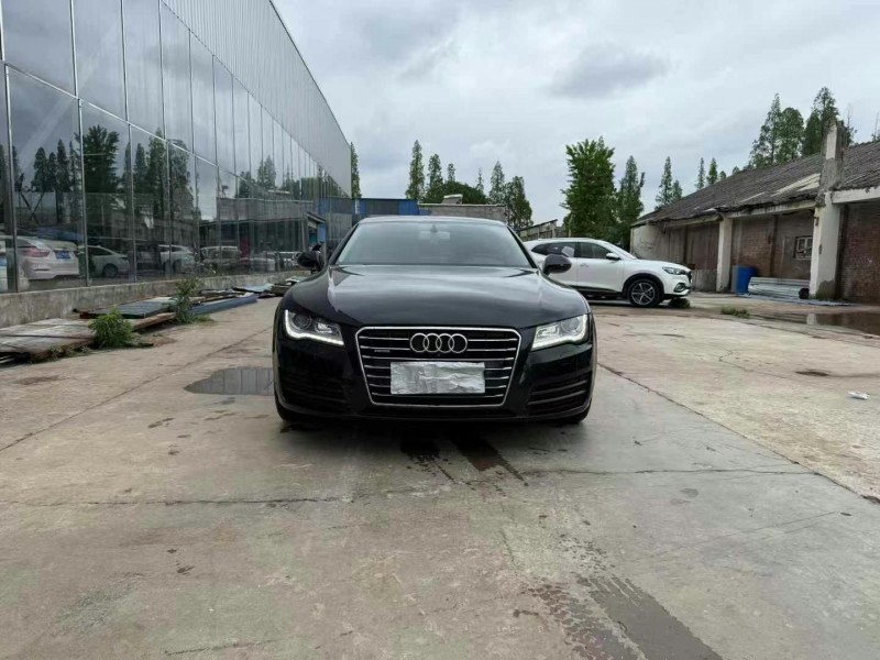 徐州14年奥迪A7L1