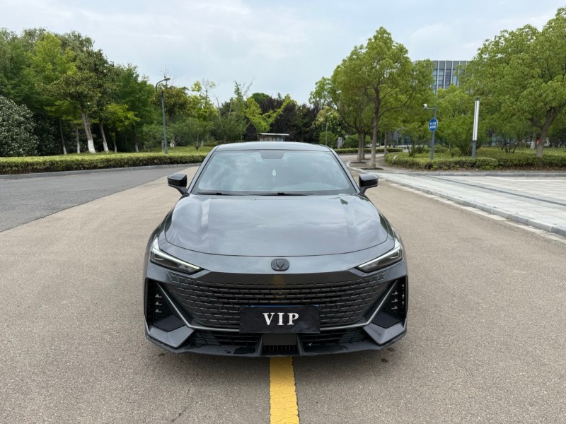 盐城23年长安汽车UNI1