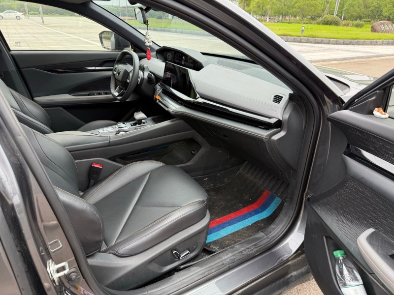 盐城23年长安汽车UNI5