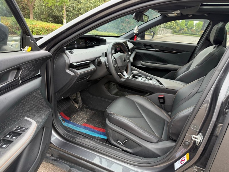 盐城23年长安汽车UNI6