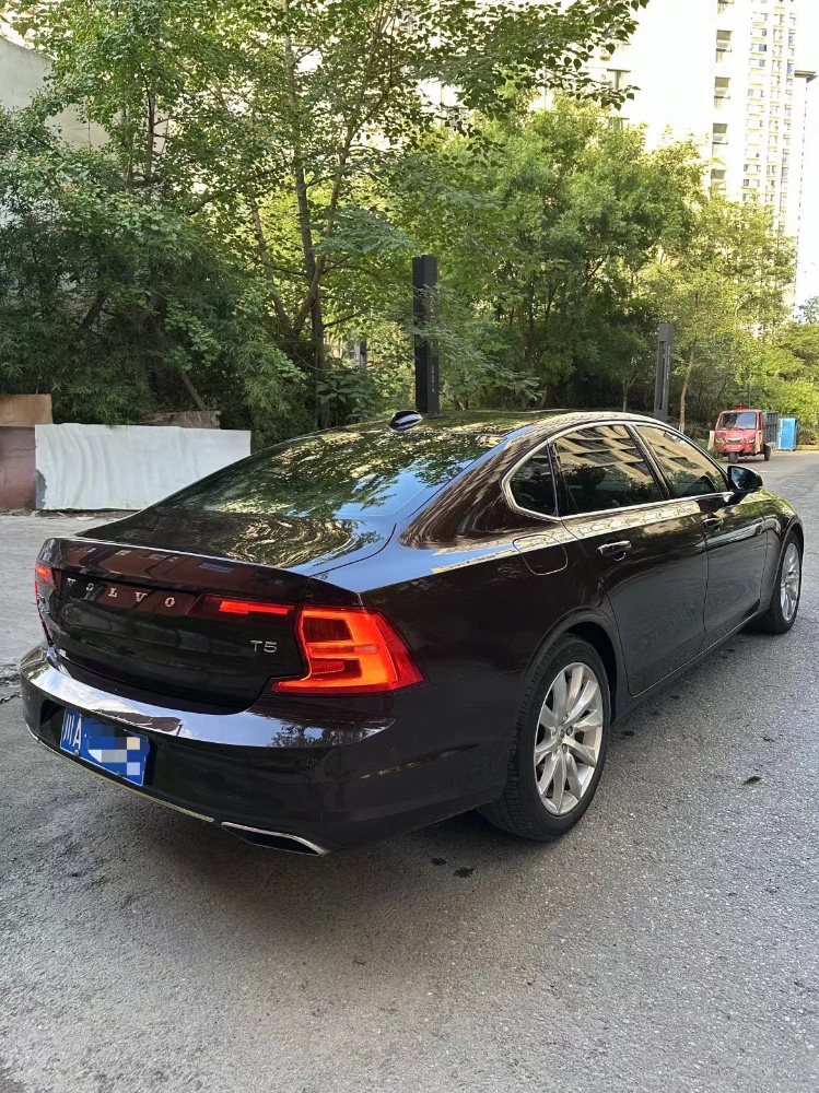 成都18年沃爾沃S909