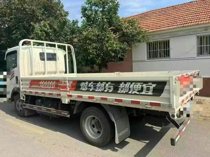 濟寧24年卡車系列重汽豪沃5