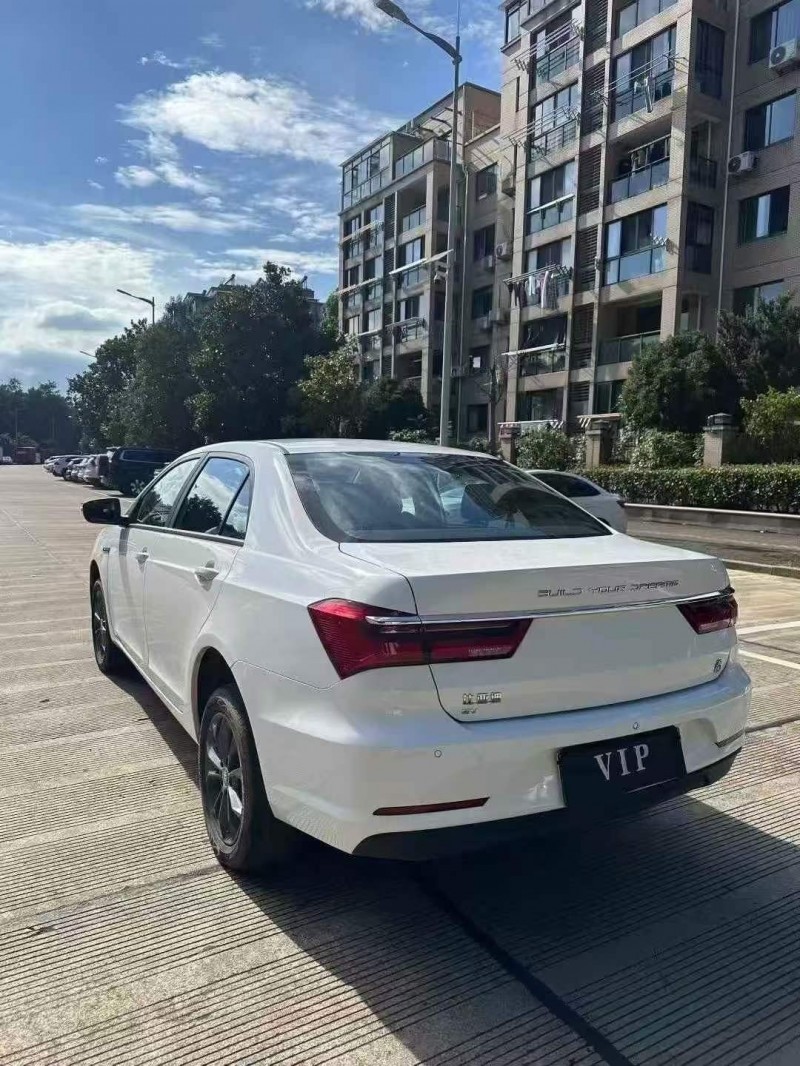 嘉興23年比亞迪秦9