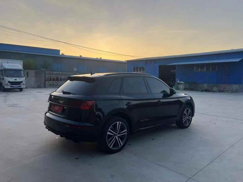 枣庄23年奥迪Q57