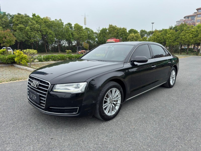 盐城16年奥迪A8L3