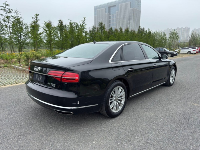 盐城16年奥迪A8L5