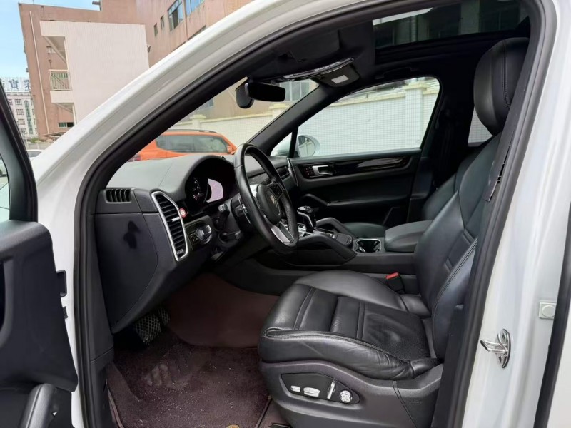 徐州19年保時捷卡宴4