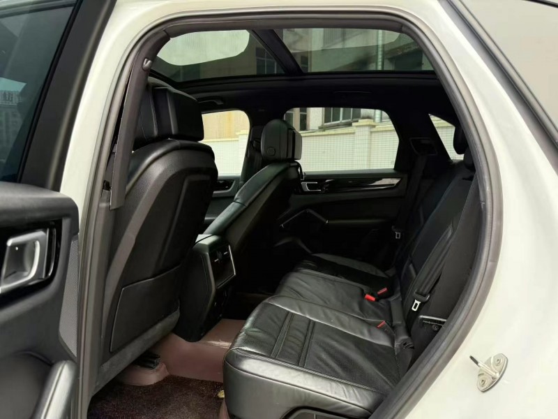 徐州19年保時捷卡宴6