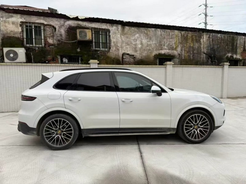 徐州19年保時捷卡宴7