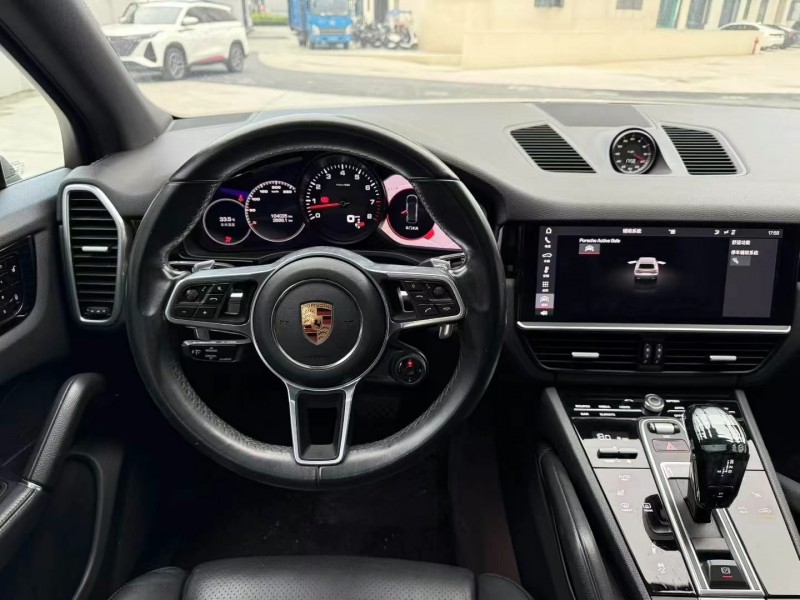 徐州19年保時捷卡宴8