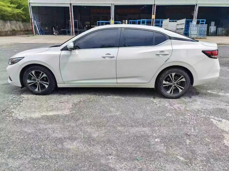 欽州20年日產軒逸2