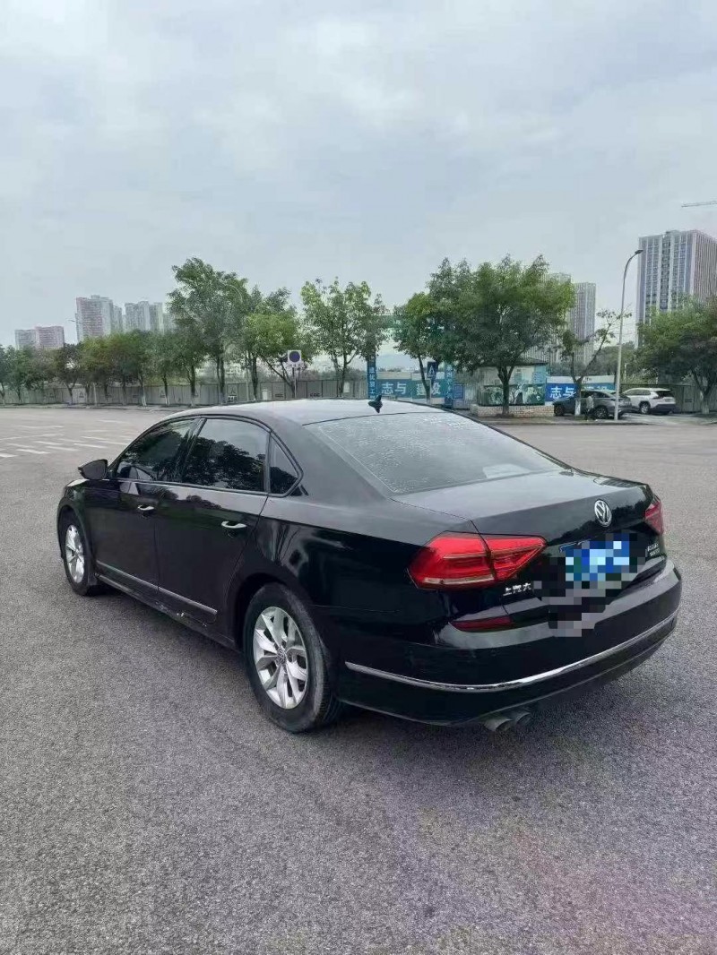 重慶18年大眾帕薩特7