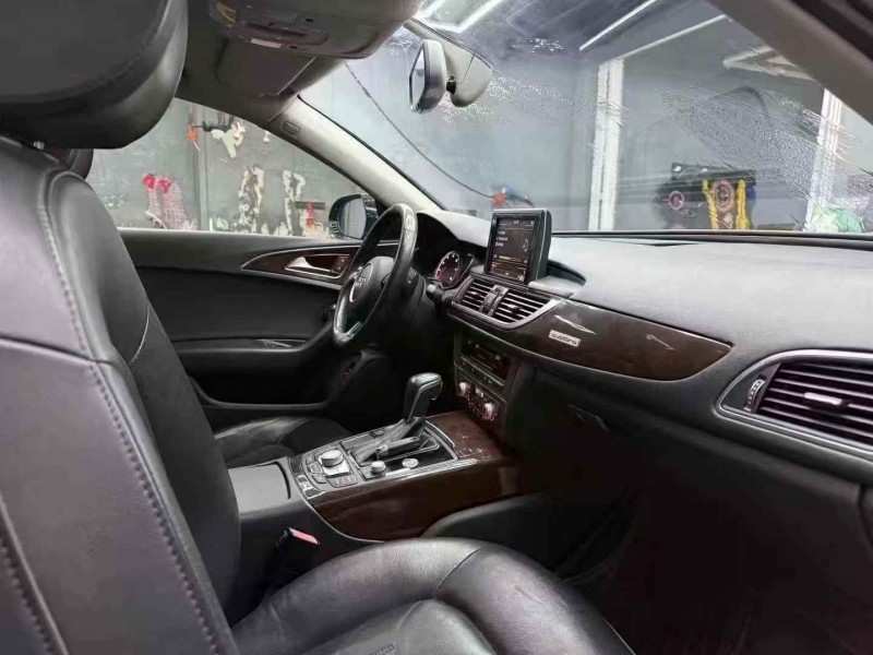 济宁16年奥迪A6L4