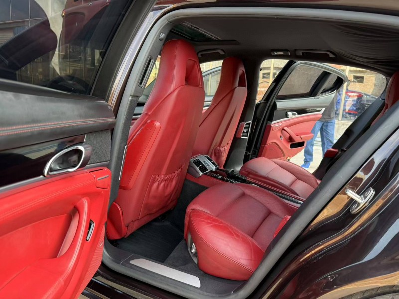 徐州16年保時捷帕拉梅拉8