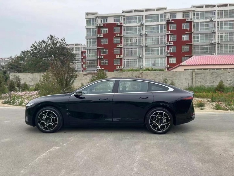 邢臺25年長安汽車啟源8