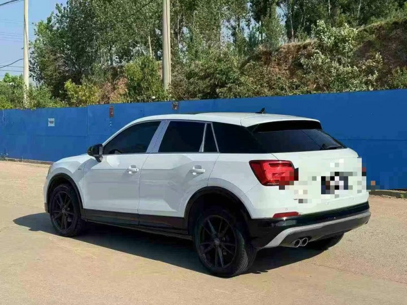 青岛19年奥迪Q27