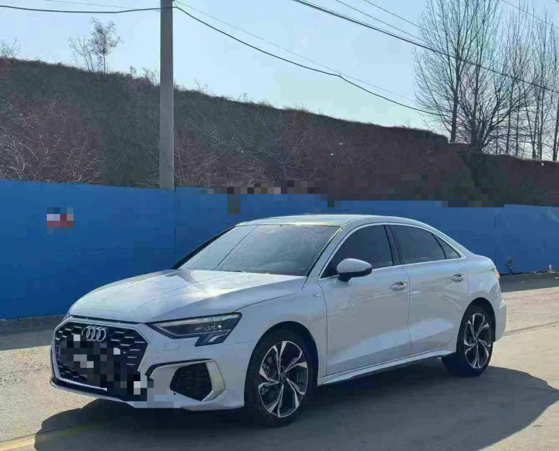 青岛23年奥迪A32