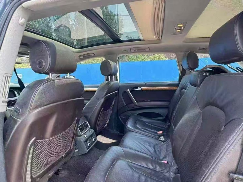 青岛14年奥迪Q75