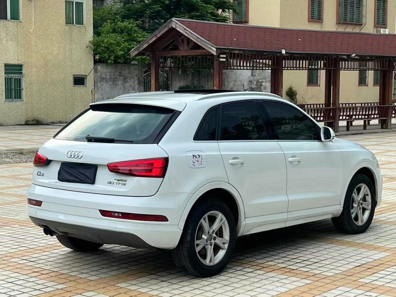 汕头18年奥迪Q38