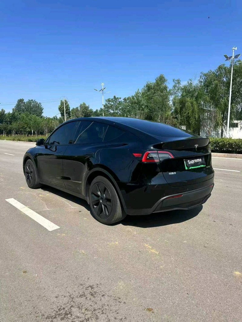濟寧24年特斯拉MODEL Y8