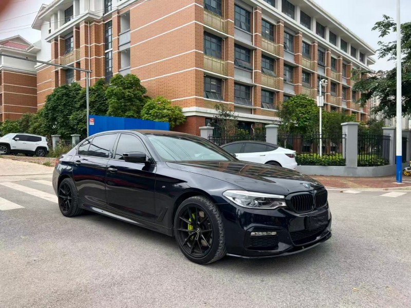 南宁18年宝马5系3