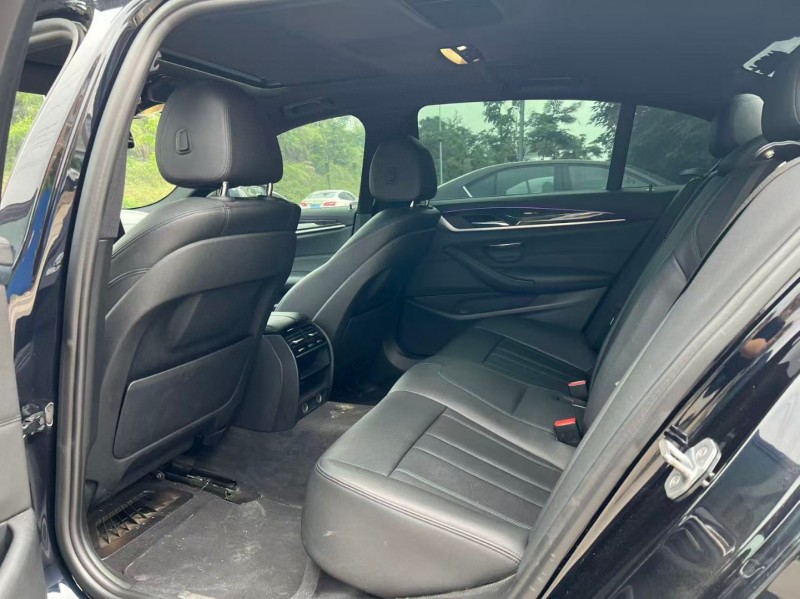 南宁18年宝马5系6