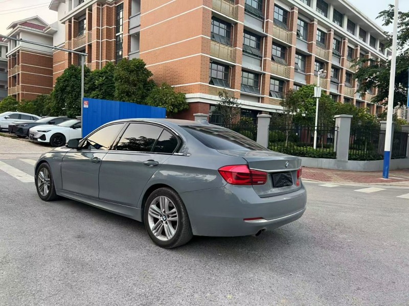 南宁16年宝马3系7