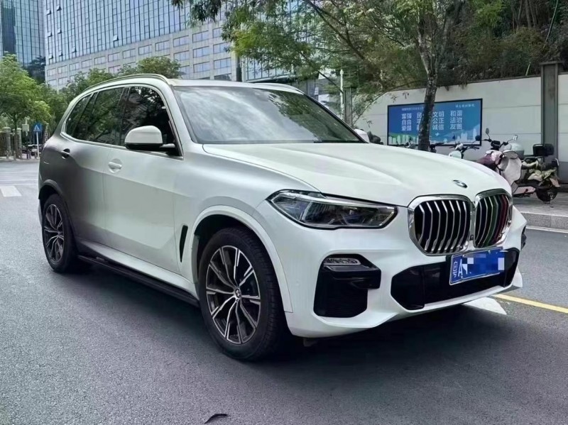 深圳20年寶馬X52