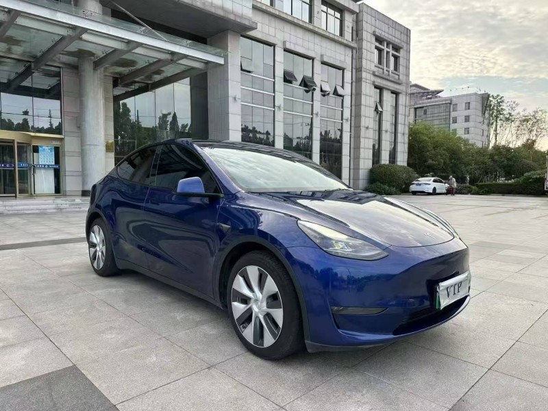 泰安21年特斯拉MODEL Y3