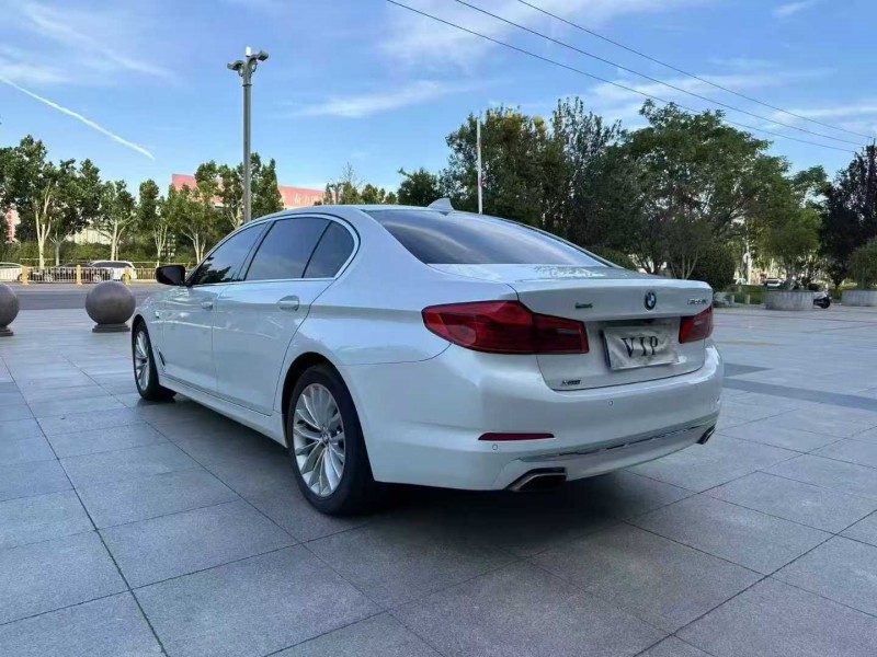 濟寧19年寶馬5系8