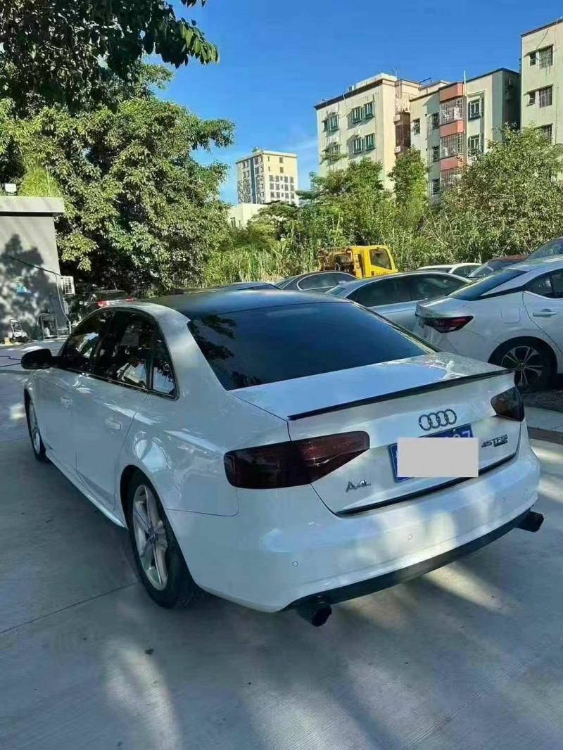 汕头14年奥迪A4L8