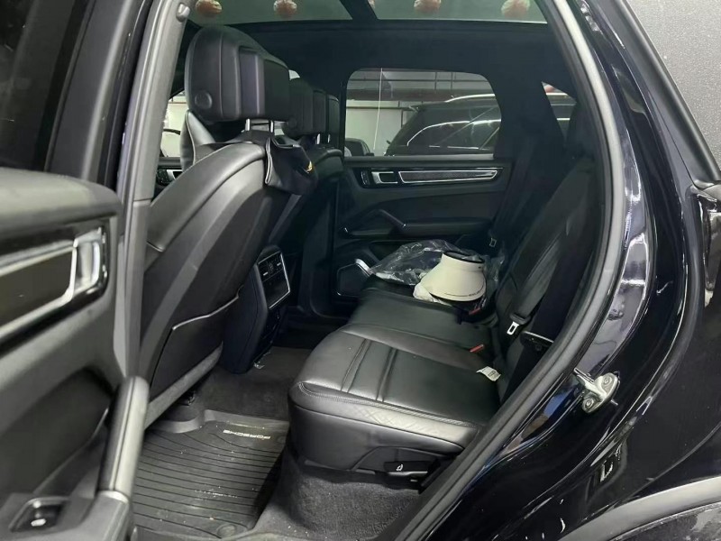 深圳22年保時捷卡宴5