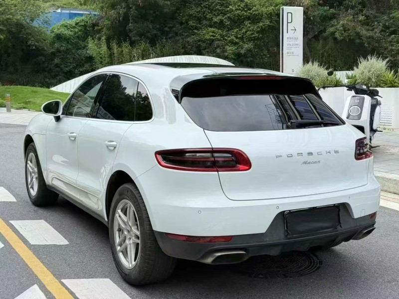 深圳16年保時捷Macan7