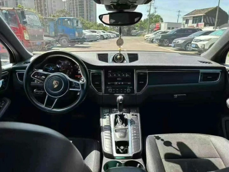 湖州18年保時捷Macan5