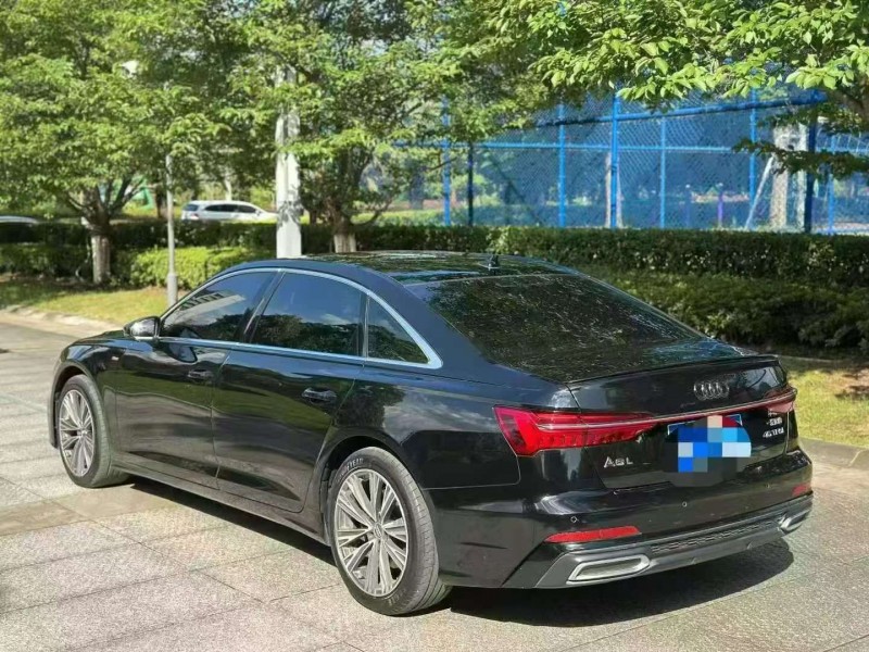 嘉興21年奧迪A6L7