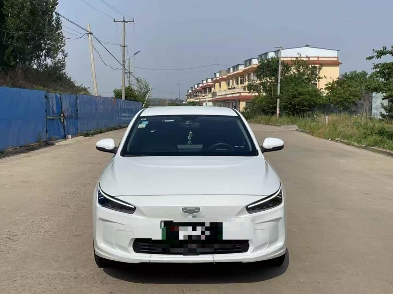 青島24年吉利幾何1