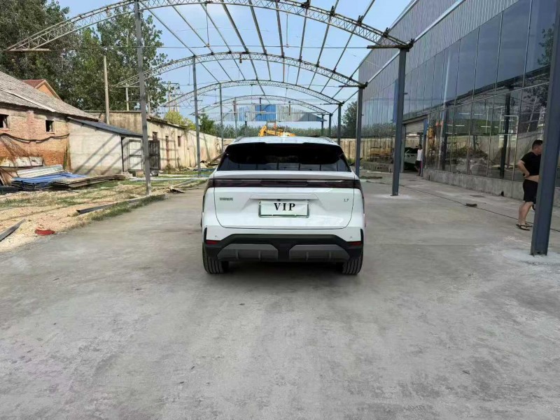 徐州23年吉利銀河9