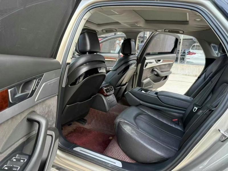 徐州12年奥迪A8L8