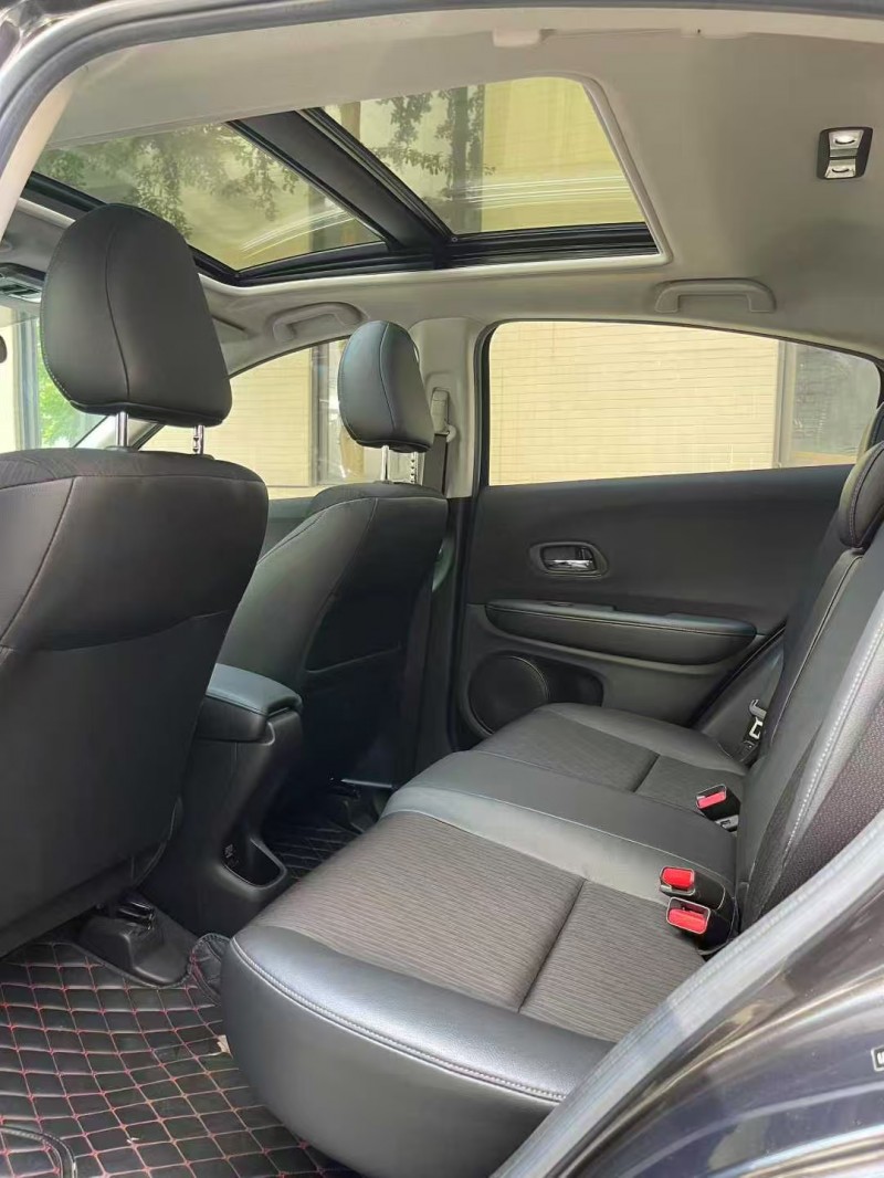 佛山20年本田缤智9