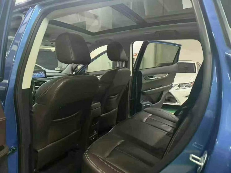 成都19年汉腾汽车X55