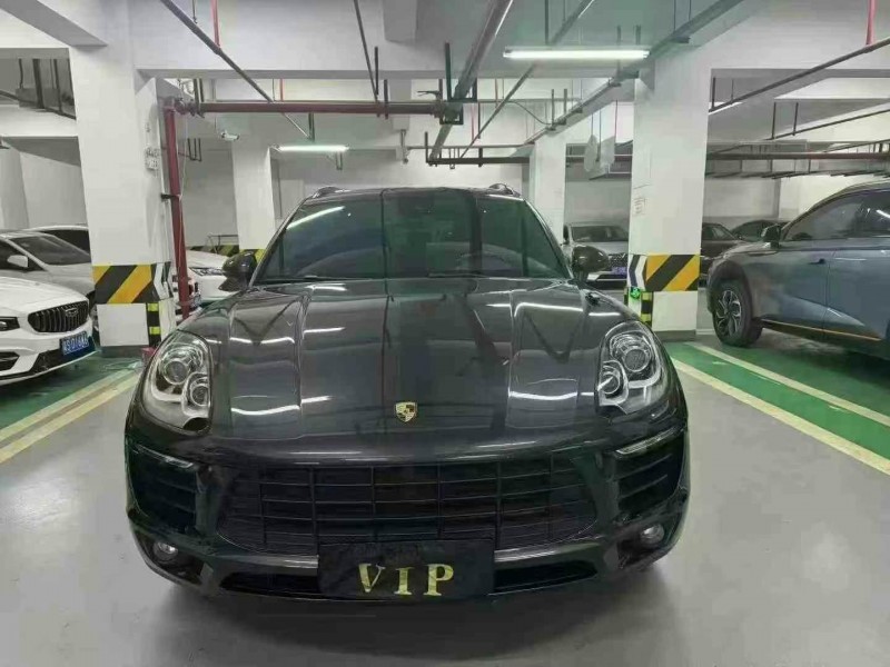 成都16年保时捷Macan1