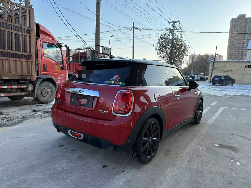 保定17年MINICooper6