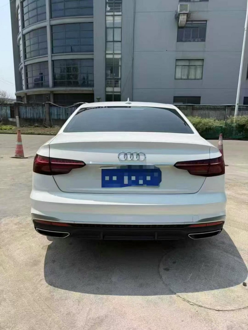 紹興22年奧迪A4L6