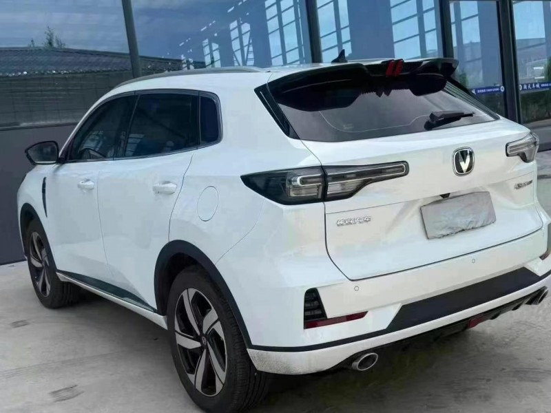 西安25年長安汽車CS557