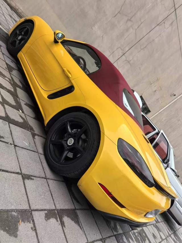營口21年保時捷7183