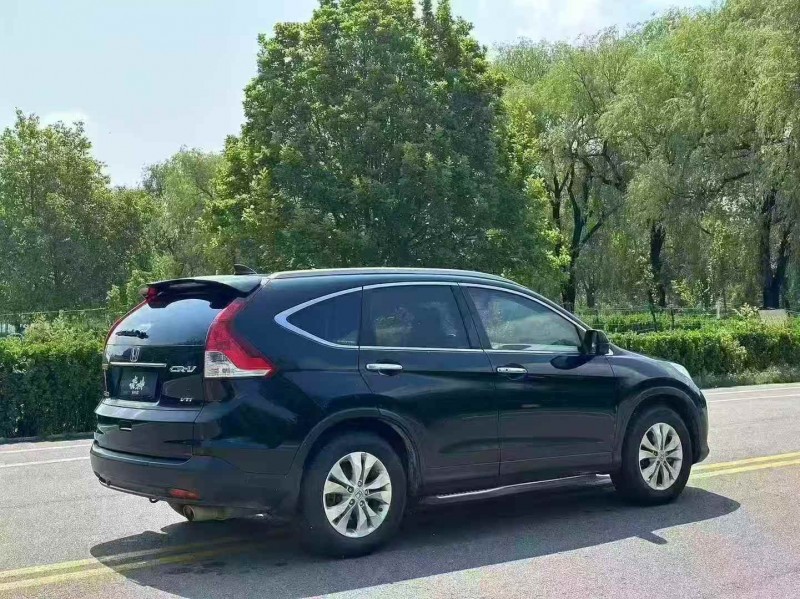 济宁14年本田CRV4